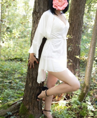 Звони мне, если хочешь ощутить настоящий восторг и удовлетворение. Я создам атмосферу, в которой ты будешь главным героем, а мои ласки принесут тебе незабываемые моменты радости. Не упусти свой шанс на настоящее наслаждение! 2274, 35 лет